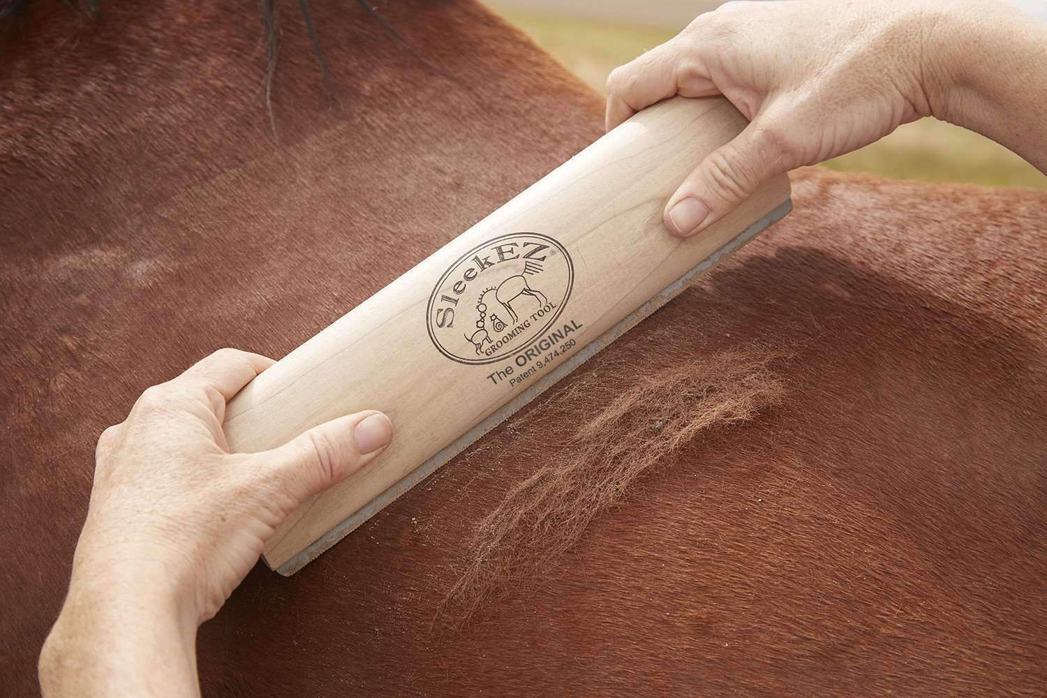 SleekEZ Grooming Tool