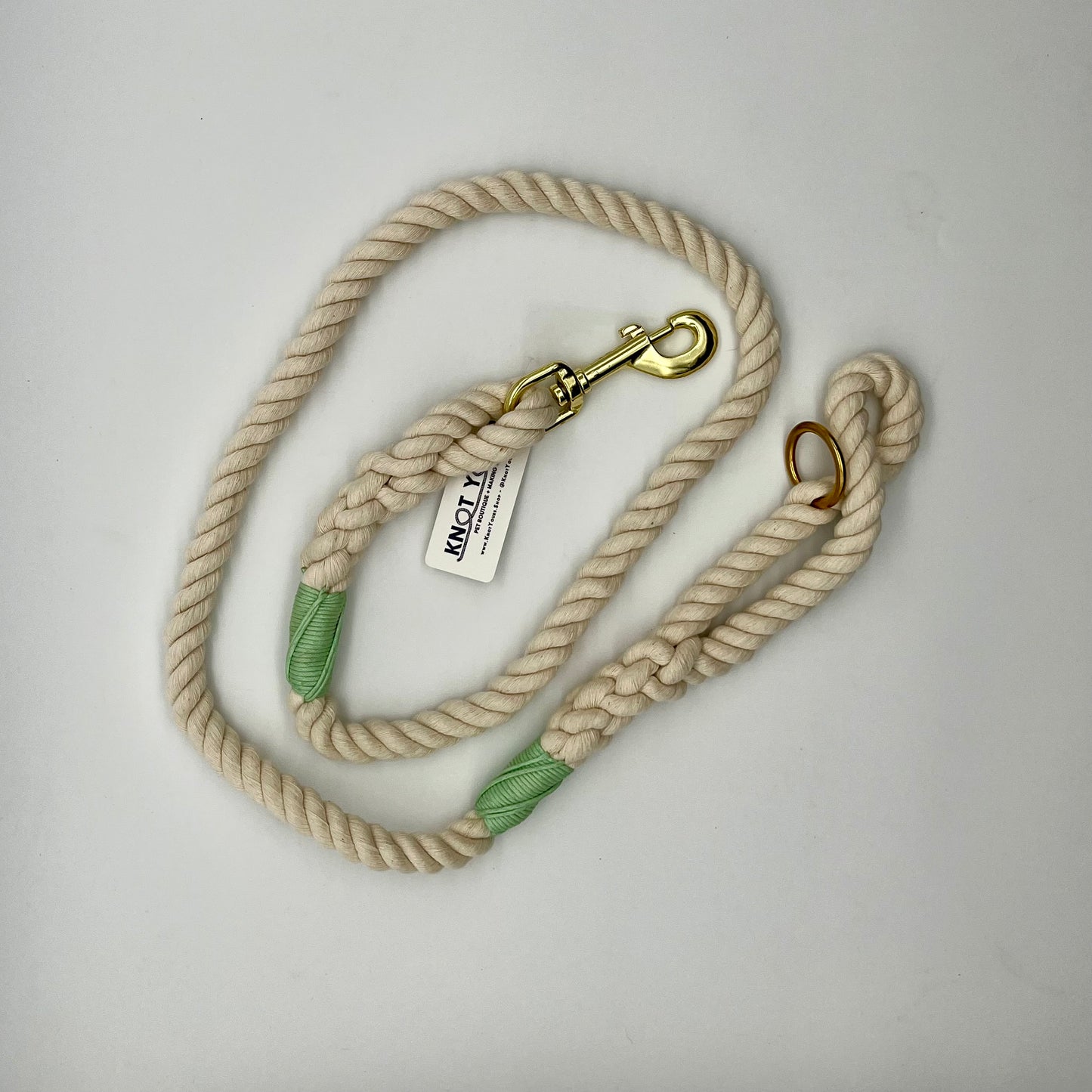 Natural Lead with Mint Green Whip